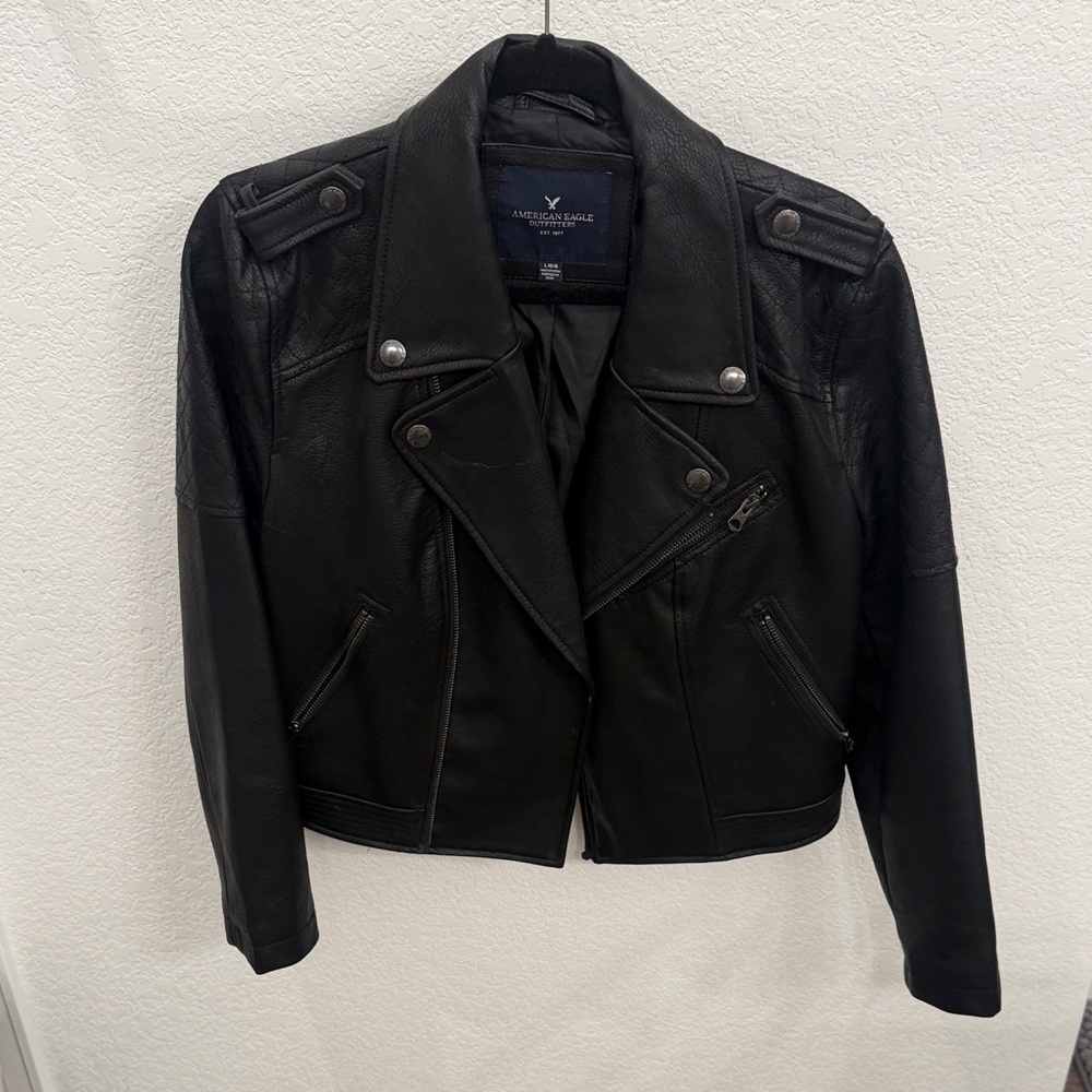 American Eagle Outfitters Women's Classic Black Leather Jacket